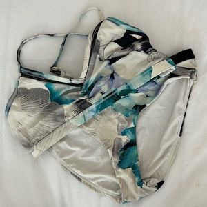 Calia blue and white floral design bikini. Size small.